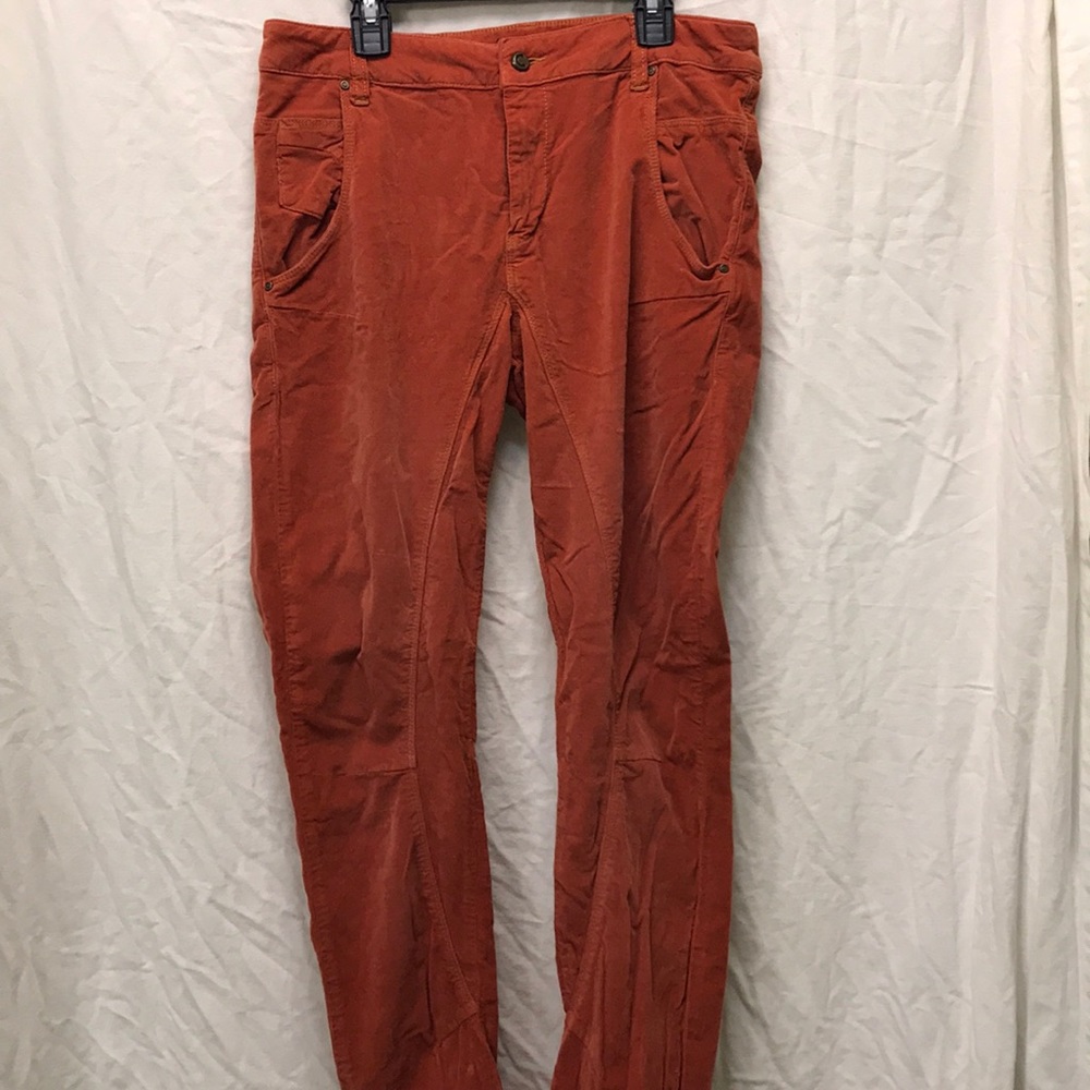 Cotèlac Corduroy Pant